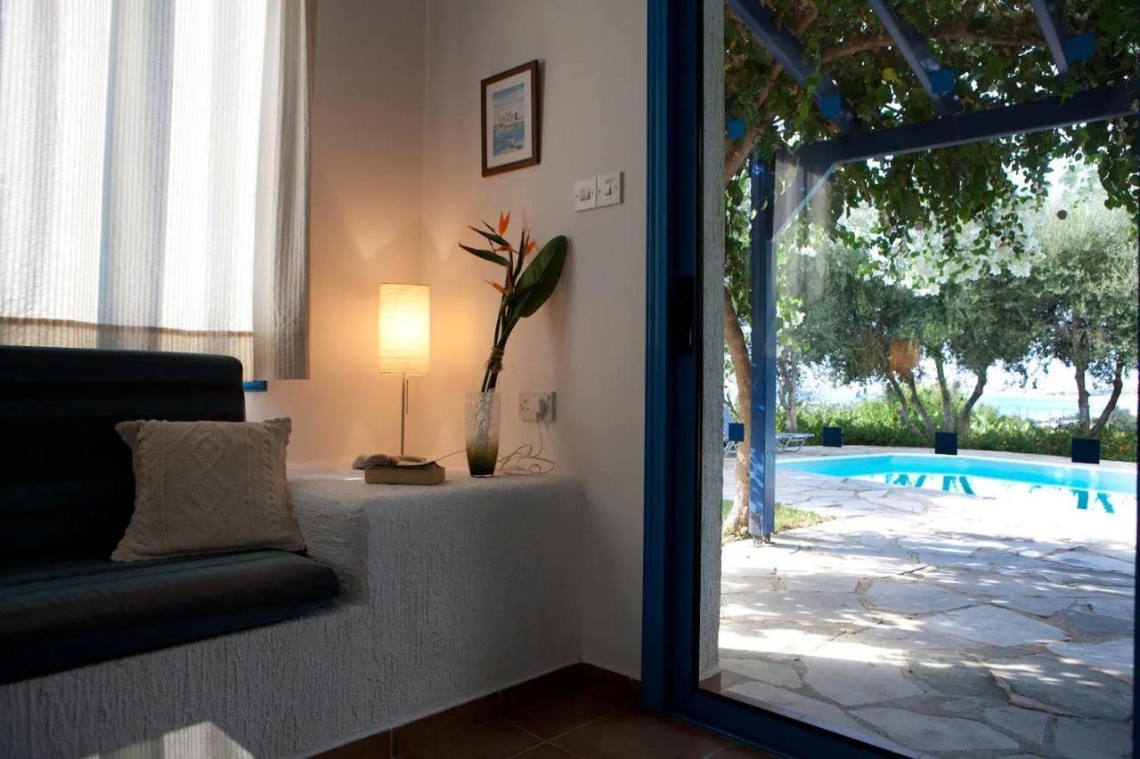 Banana Sunset Villas Paphos Buitenkant foto